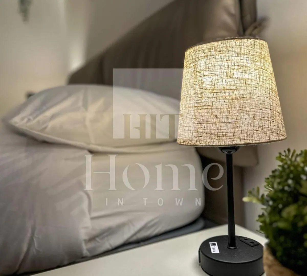 Home In Town - Porta Nuova District Milan Apartment